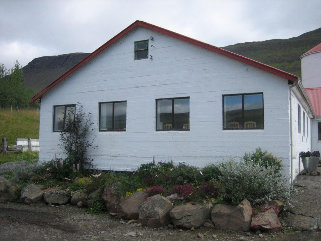 Guesthouse Hof In Vatnsdalur Hof i Vatnsdal Exterior photo